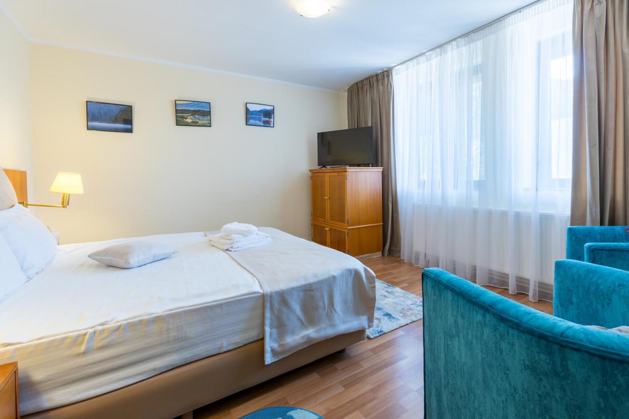 Vila Pinul Si Mesteacanul Poiana Brasov Buitenkant foto